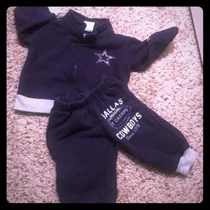 NFL Cowboys zip up sweater and sweat pants